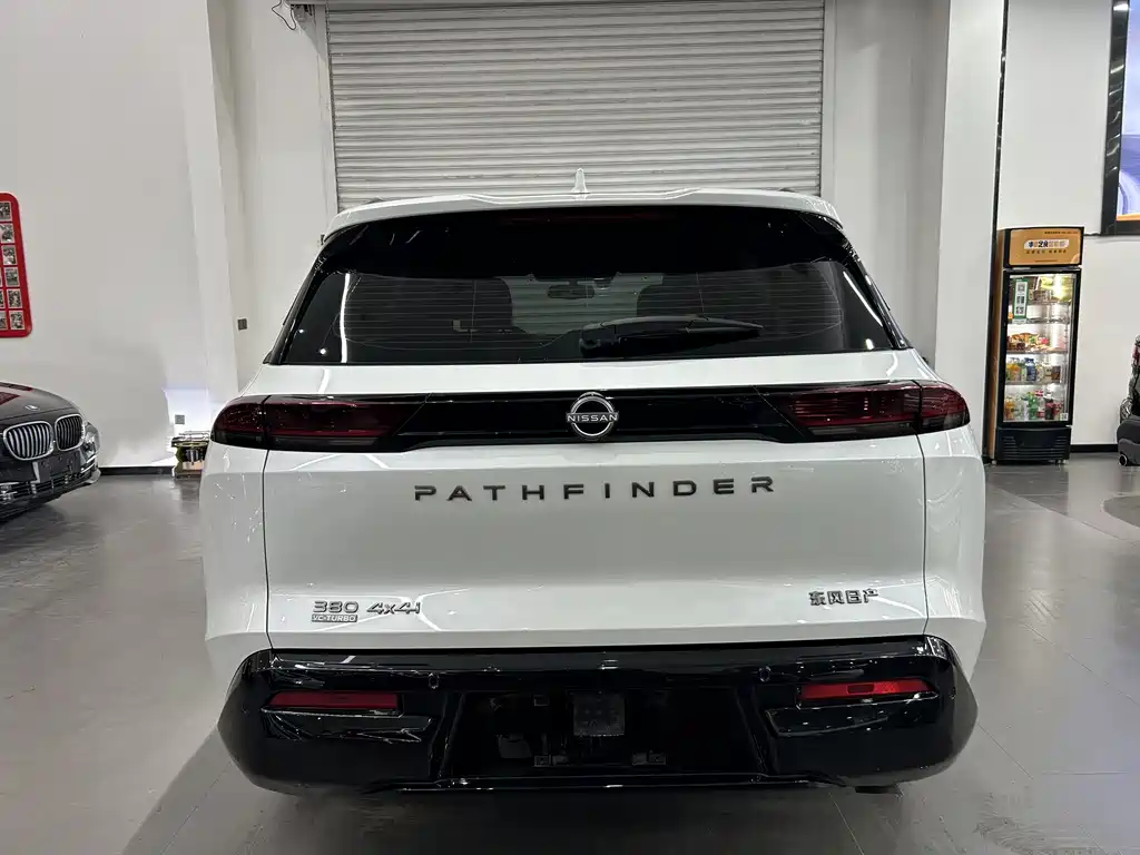 Nissan Pathfinder 2024 380VC-TURBO 4WD Premium 6-Seater