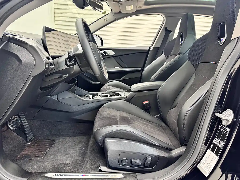 BMW 2 Series 2025 225L M Sport Night Edition