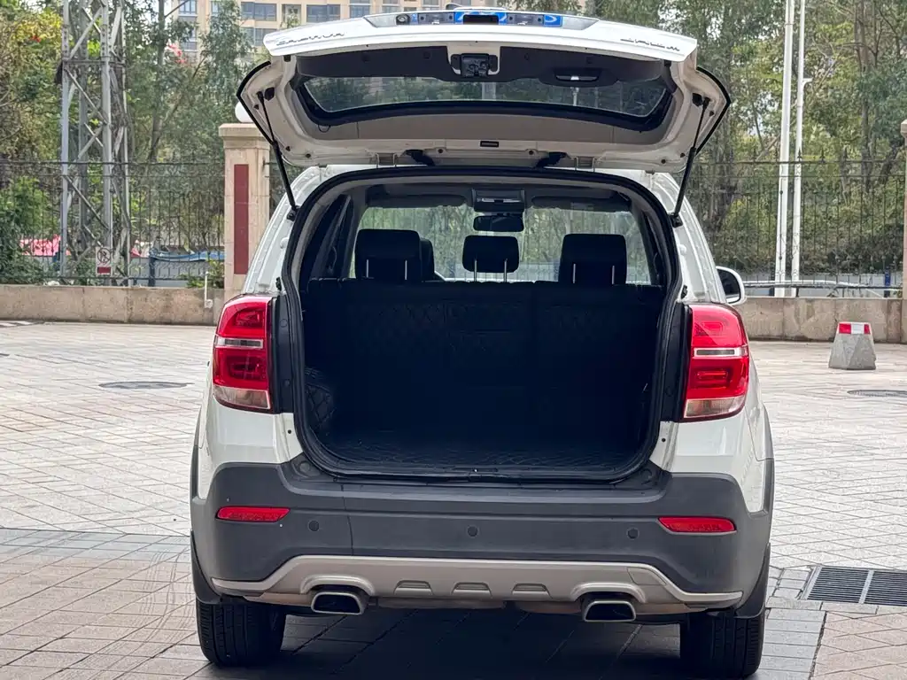 Chevrolet Captiva 2015 2.4L 2WD 7-Seater