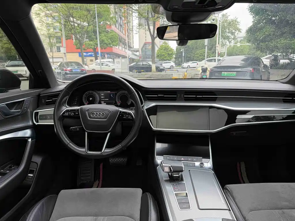Audi A6L 2019 45 TFSI Zhenxuan Dynamic Edition