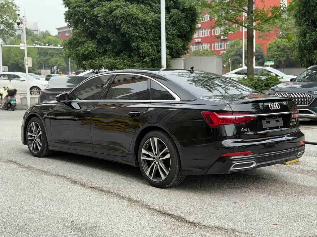 Audi A6L 2019 45 TFSI Zhenxuan Dynamic Edition