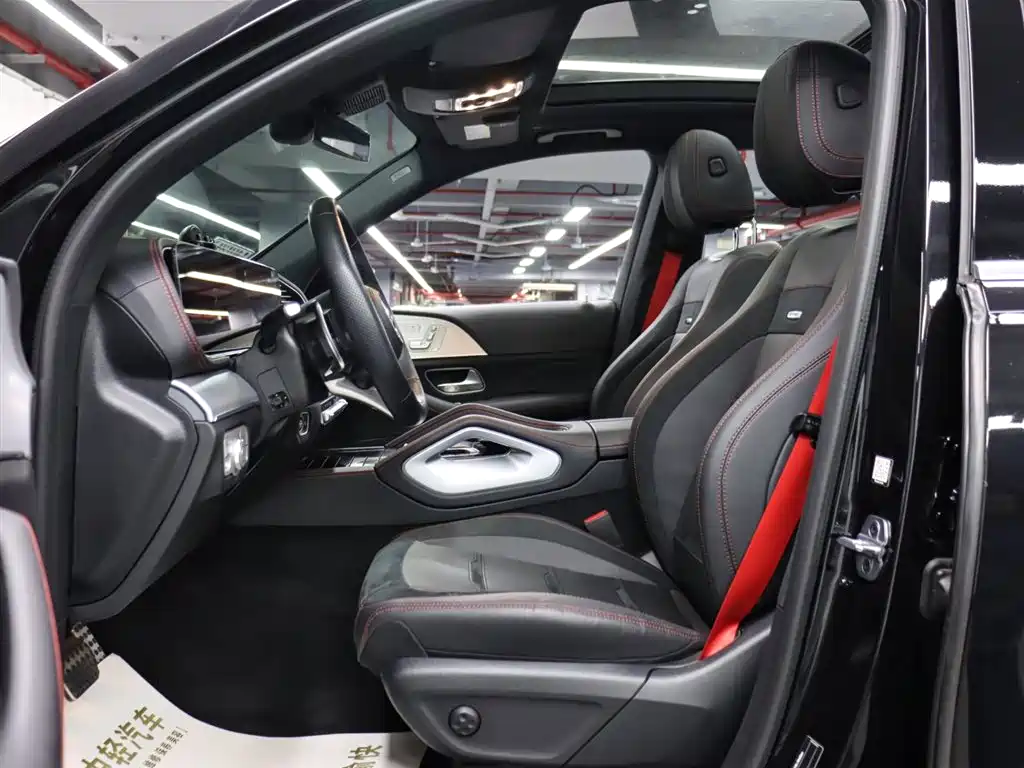 Mercedes-AMG GLE 53 4MATIC+ 2025