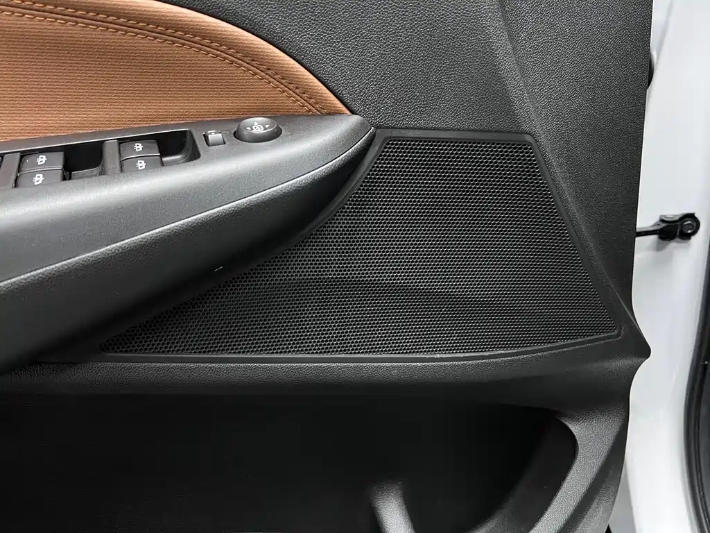 Encore 2020 20T CVT Luxury