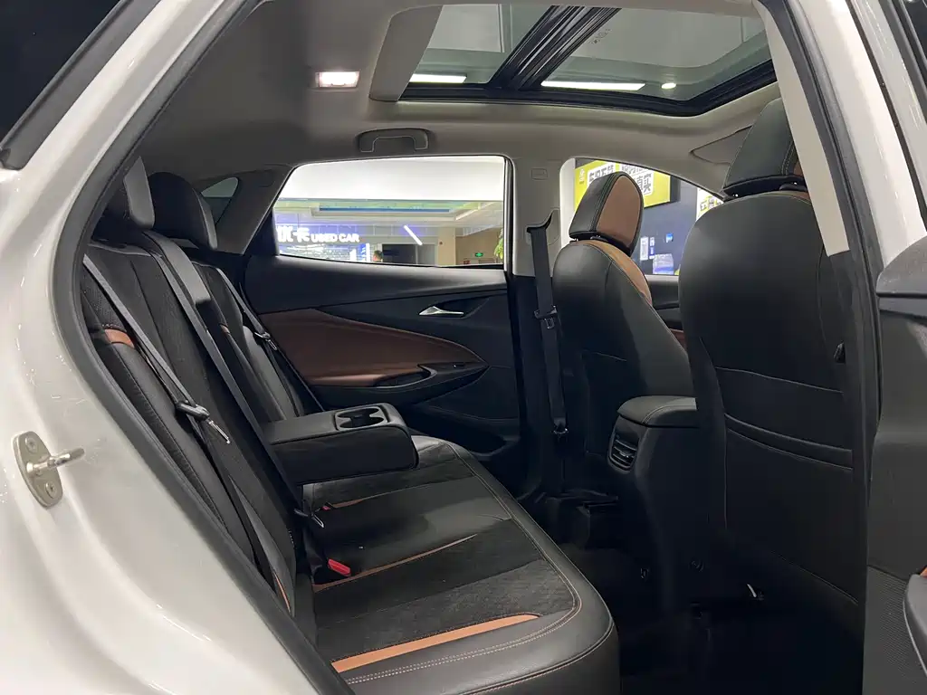 Encore 2020 20T CVT Luxury