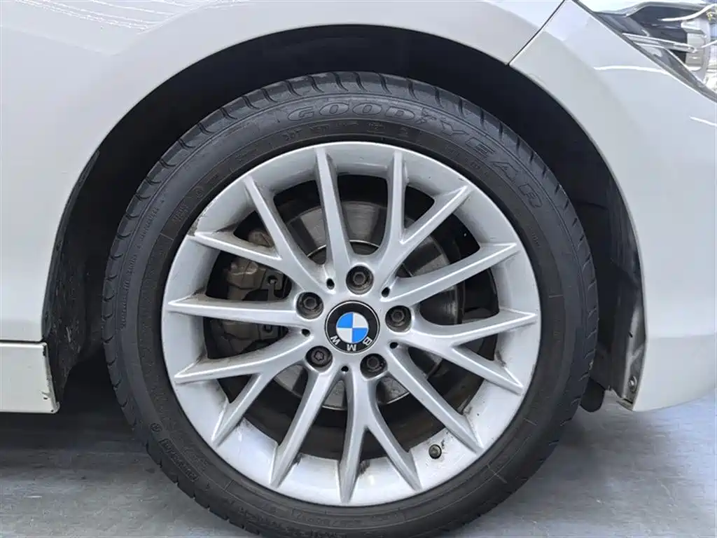 BMW 1 Series Import 2015 120i Leading Edition
