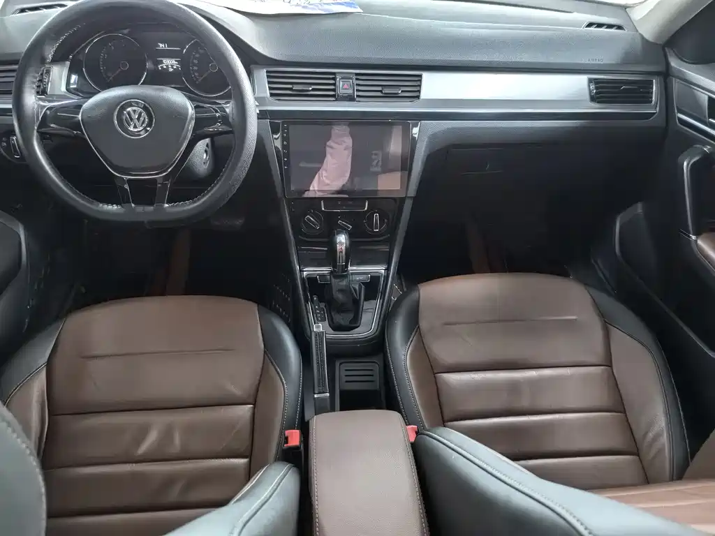 Volkswagen Bora 2016 1.6L Automatic Comfort
