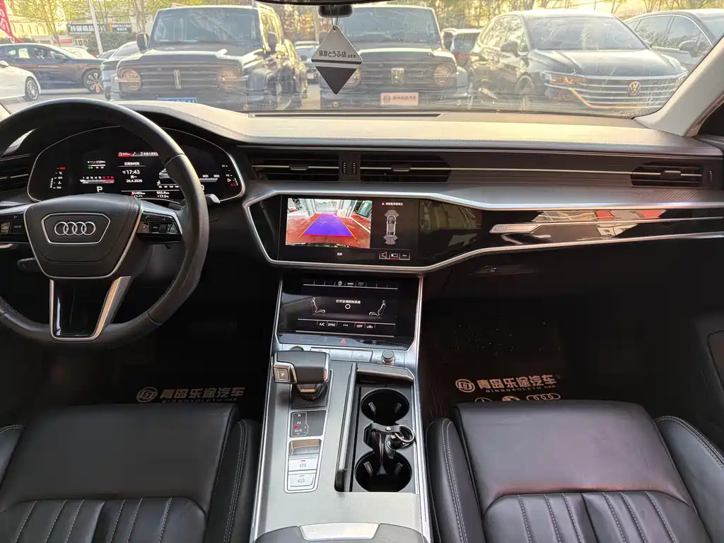 Audi A6L 2024 40 TFSI Luxury Elegant