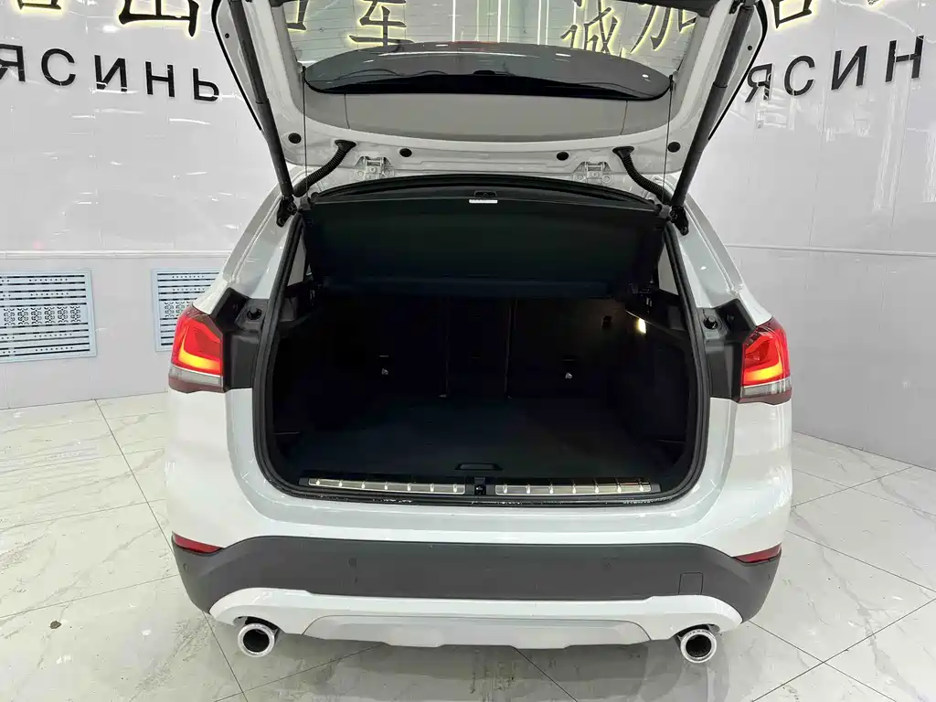 BMW X1 2022 sDrive20Li Fashion Edition