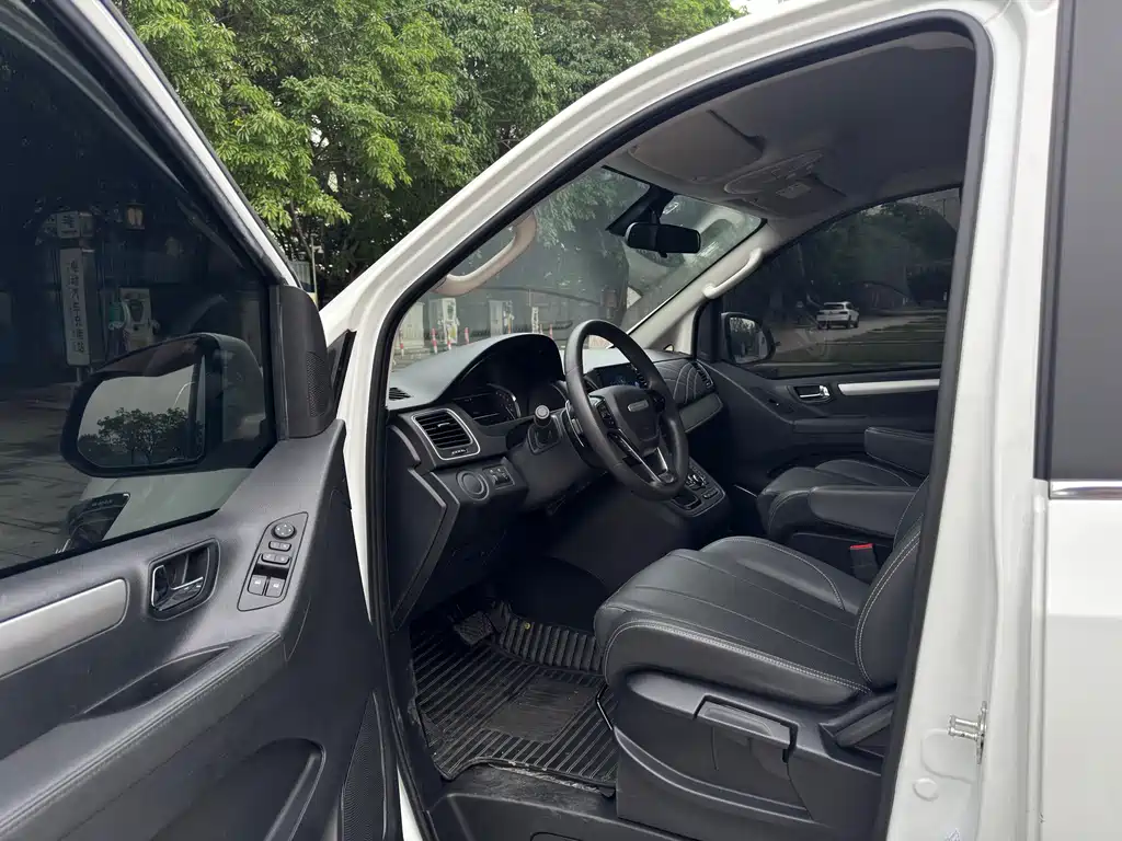 Maxus G20 2023 ES 2.0T Gasoline Automatic Value Travel Edition