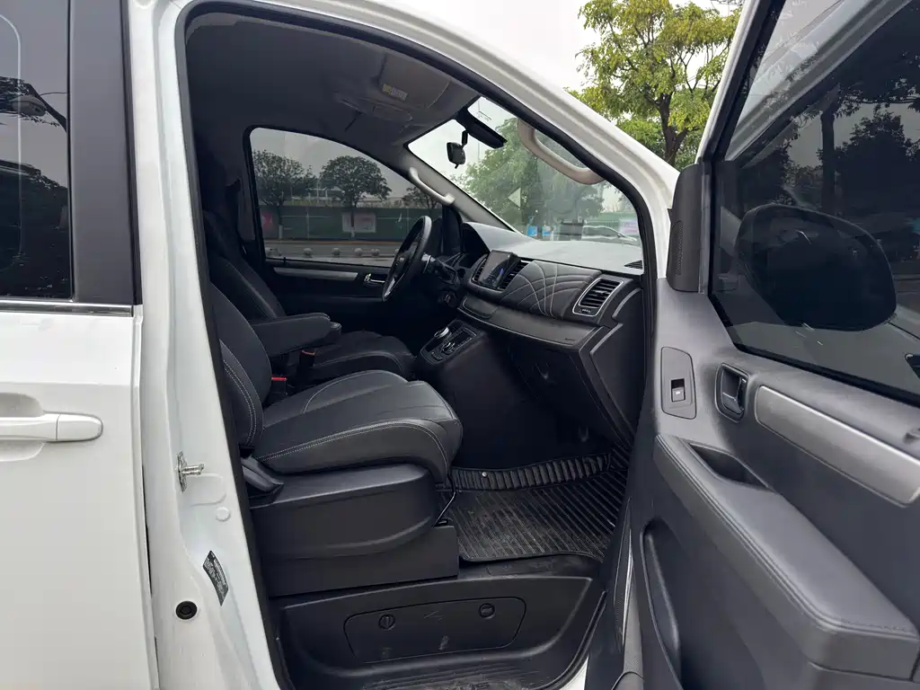 Maxus G20 2023 ES 2.0T Gasoline Automatic Value Travel Edition