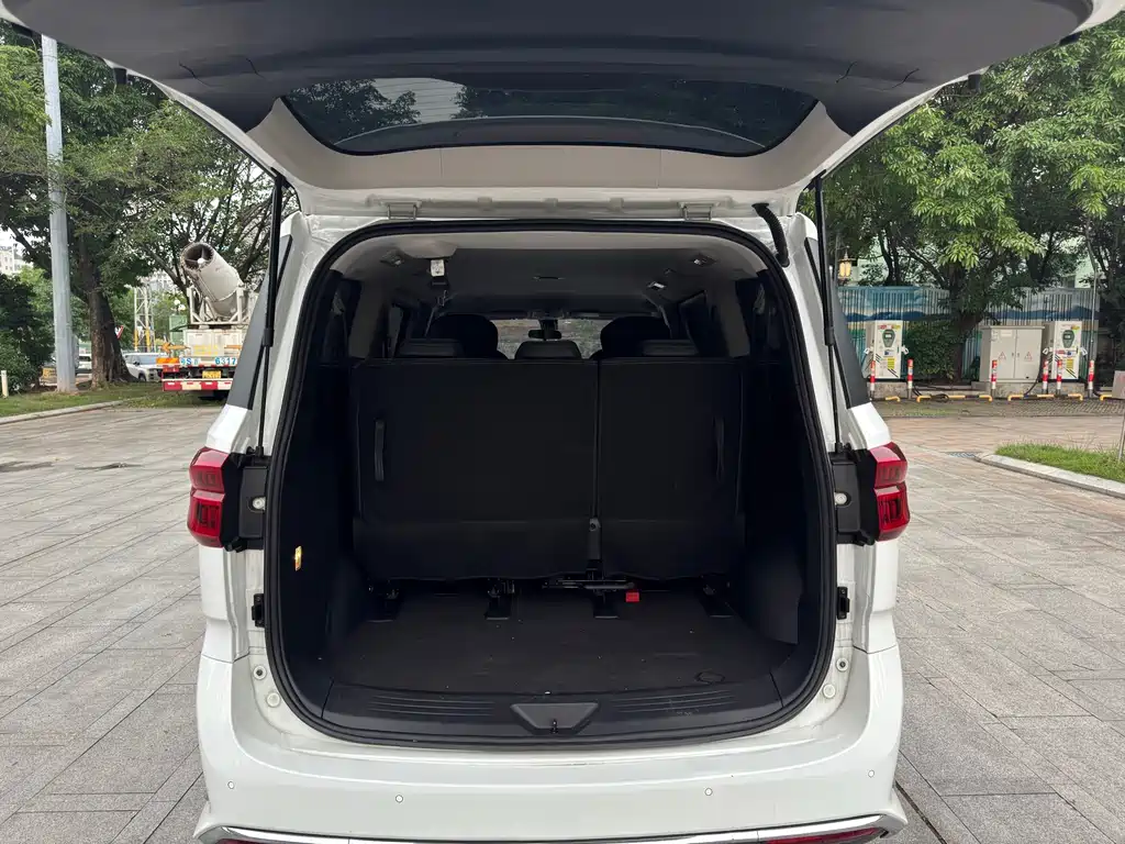 Maxus G20 2023 ES 2.0T Gasoline Automatic Value Travel Edition