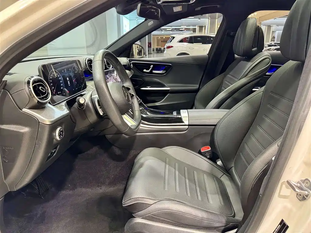 Mercedes-Benz C-Class 2023 Facelift II C 260 L Sport