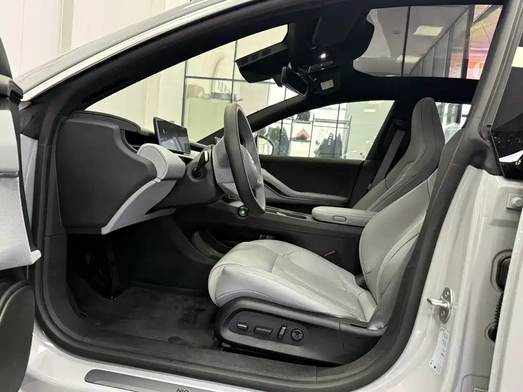 NIO ET5 2024 75kWh