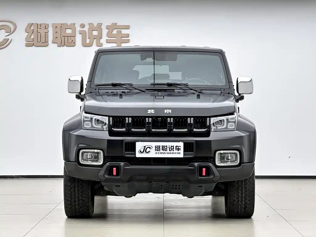 Beijing BJ40 2021 2.0D AT 4WD Blade Hero Knight Edition