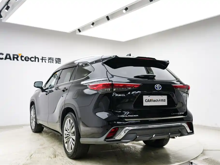 Toyota Highlander 2022 Hybrid 2.5L AWD Supreme Edition 7-Seater