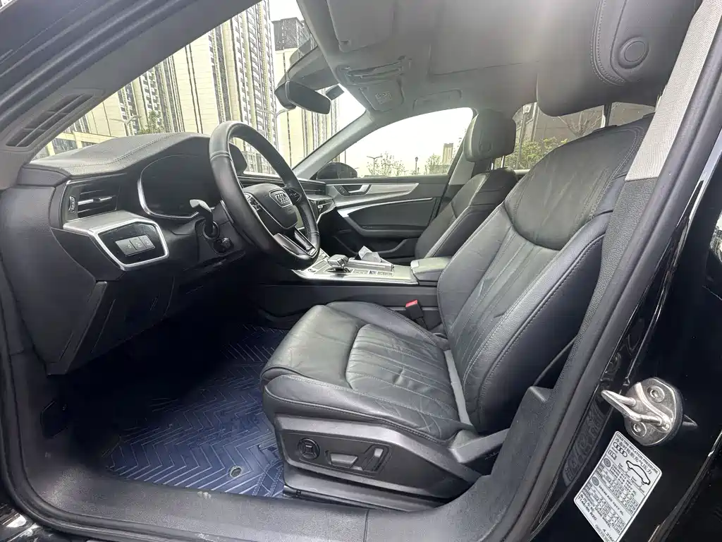 Audi A6L 2021 45 TFSI Zhenxuan Zhiya Edition