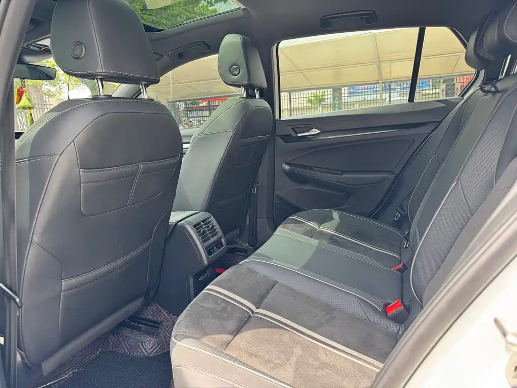 Golf 2021 280TSI DSG R-Line