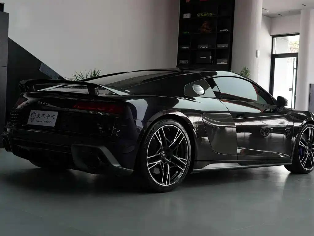Audi R8 2022 V10 Coupe performance