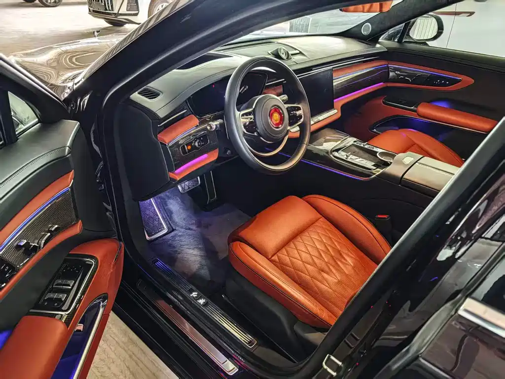 Hongqi Jin Kui Hua Guoya 2024 3.0T V6