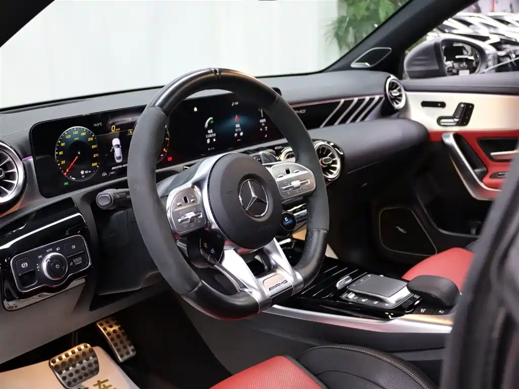 Mercedes-Benz CLA AMG 2022 AMG CLA 45 4MATIC+