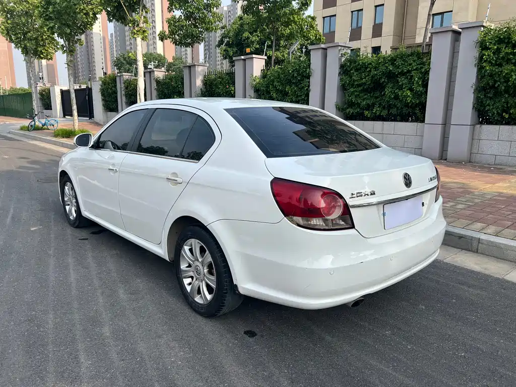 Volkswagen Lavida 2011 1.6L Automatic Pinxuan Edition