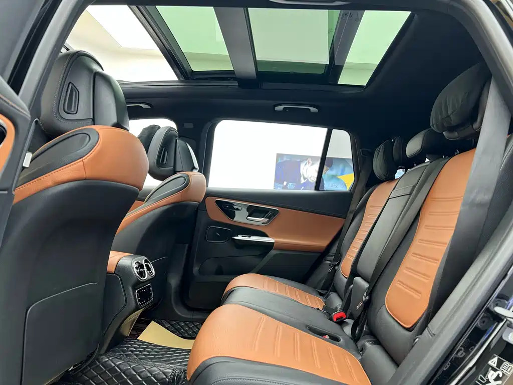 Mercedes-Benz GLC 260 L 4MATIC Dynamic 7-Seater 2023 Facelift