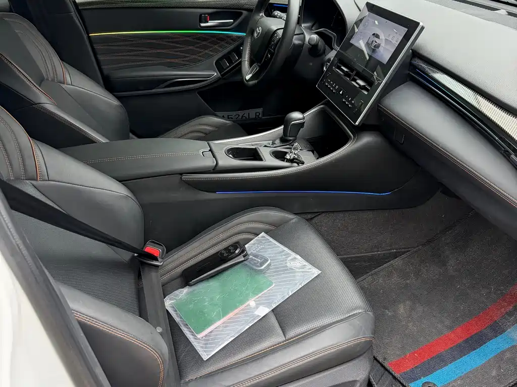 Toyota Avalon 2024 Hybrid 2.0L Premium Edition