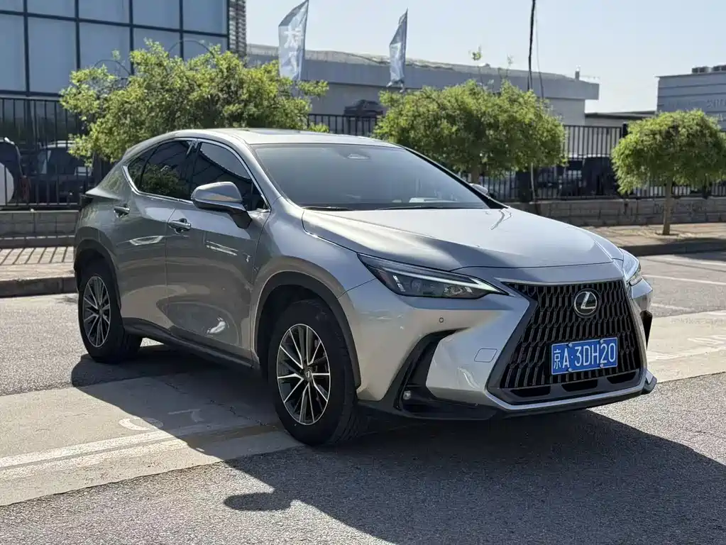 Lexus NX 260 FWD 2023