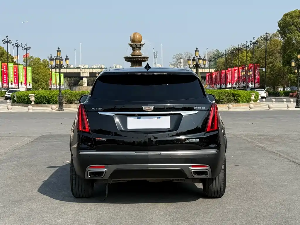 Cadillac XT5 2.0T Luxury FWD 2022