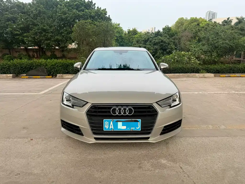 Audi A4L 2017 40 TFSI