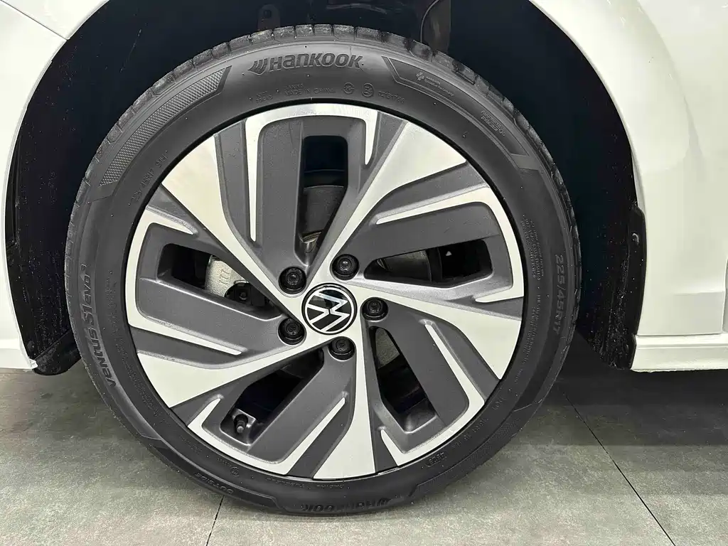 Bora 2023 200TSI DSG Yuexing PRO Edition