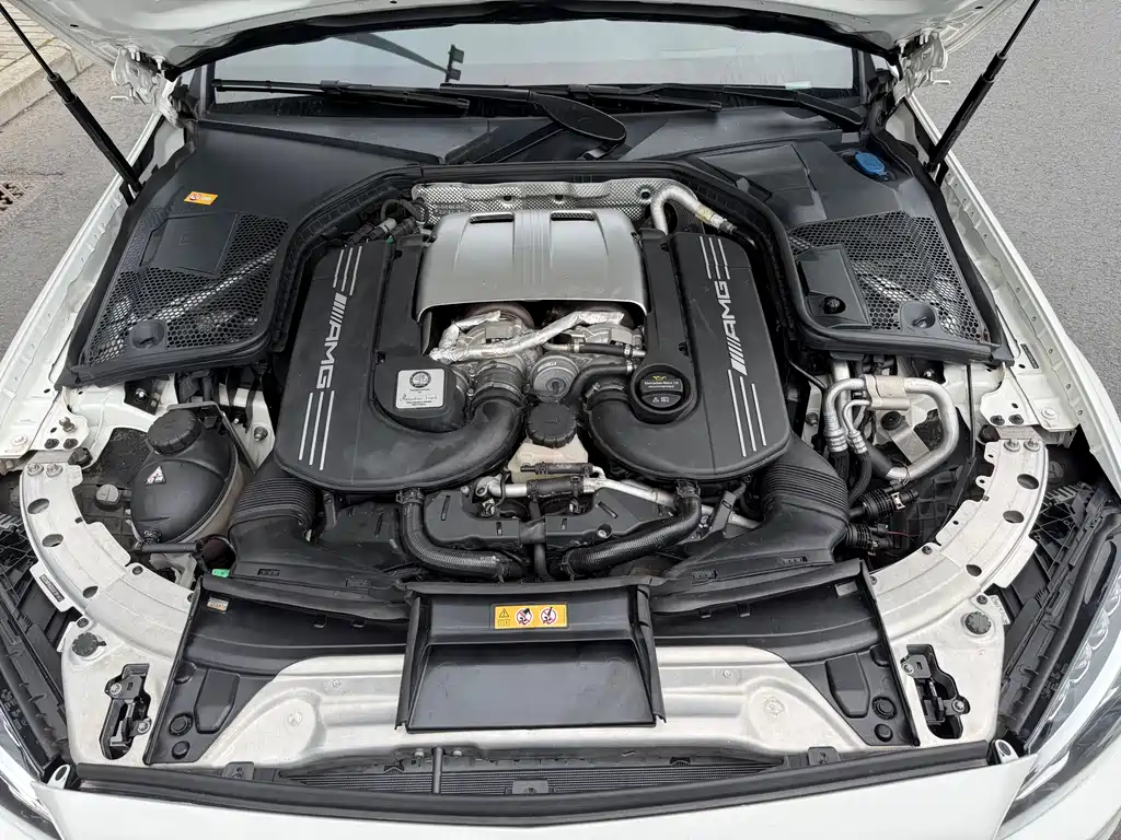 Mercedes-AMG C 63