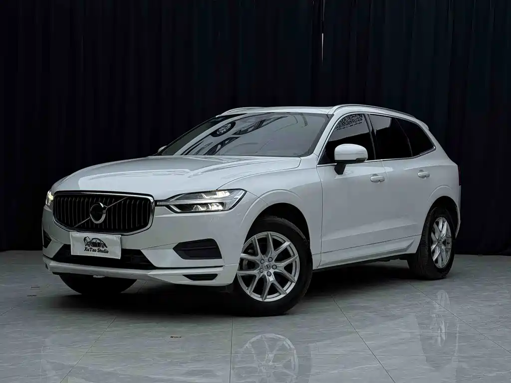 Volvo XC60 2018 T5 AWD Inscription