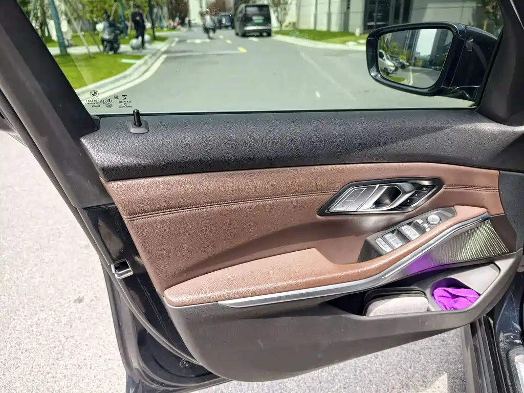 BMW 3 Series 2021 325Li M Sport Package