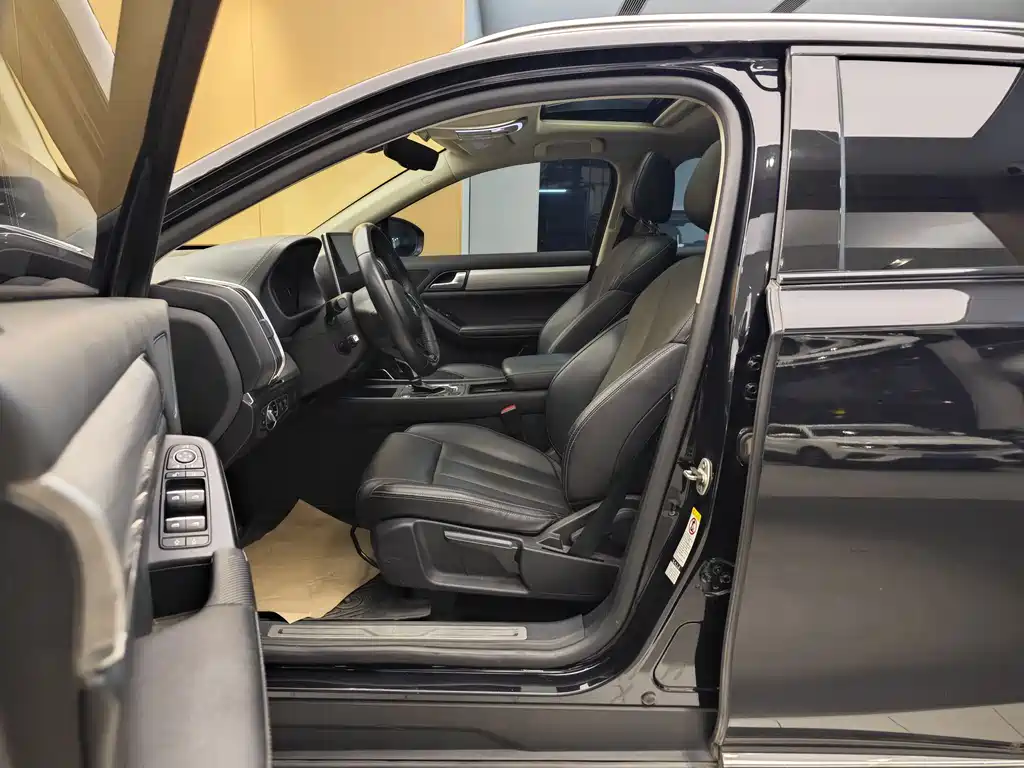 BYD Tang 2019 2.0T Automatic Intelligent Connected Zunyue Edition 7-Seater China VI