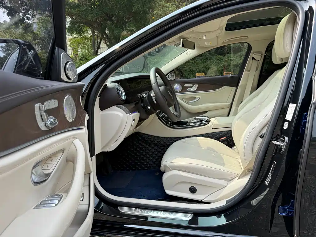 Mercedes-Benz E-Class 2018 E 300 L Luxury