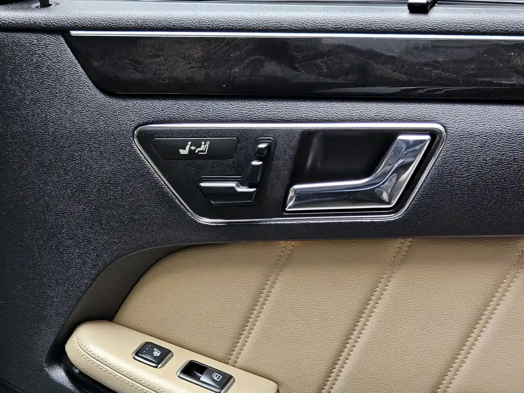 Mercedes-Benz E-Class 2011 E 300 L Fashion Luxury Edition