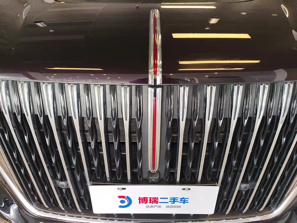 Hongqi HQ9 PHEV 2024 2.0T AWD Luxury Edition