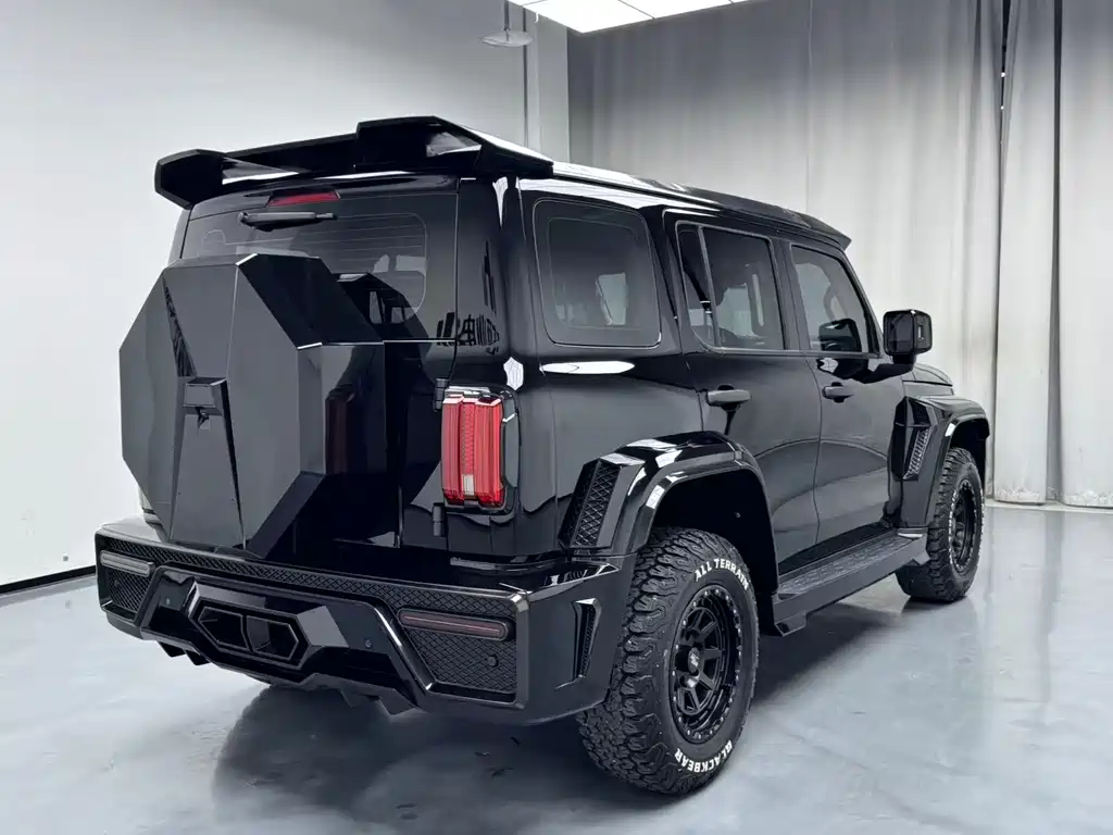 Tank 300 2023 Off-Road Edition 2.0T Conqueror