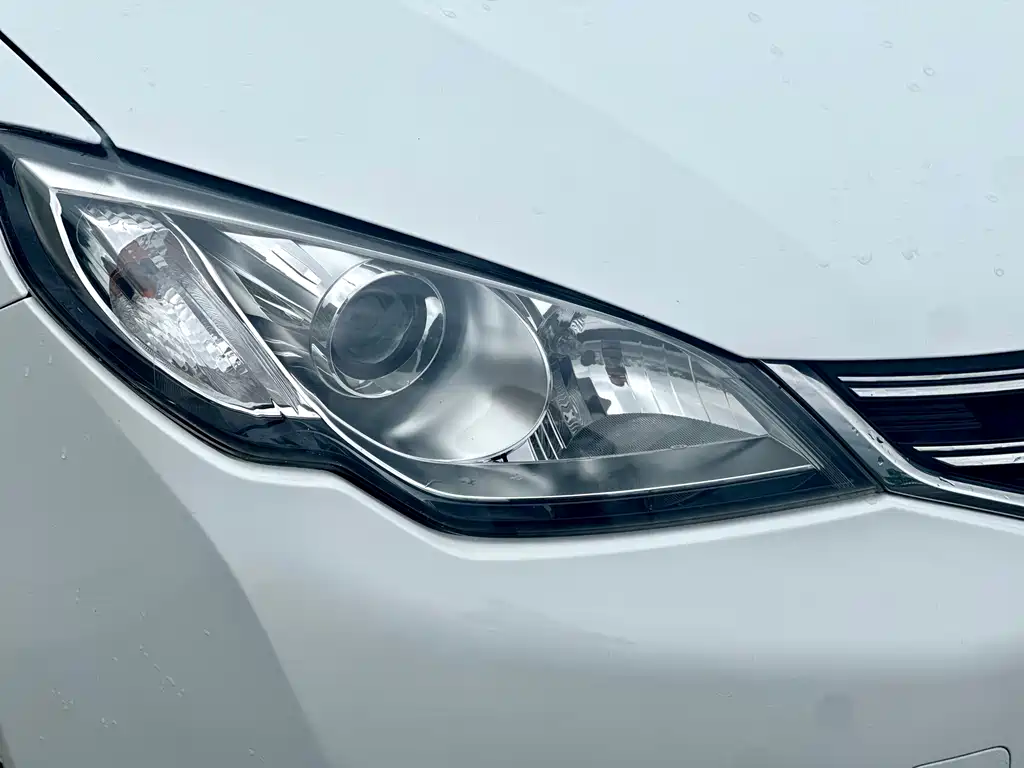 Roewe 360