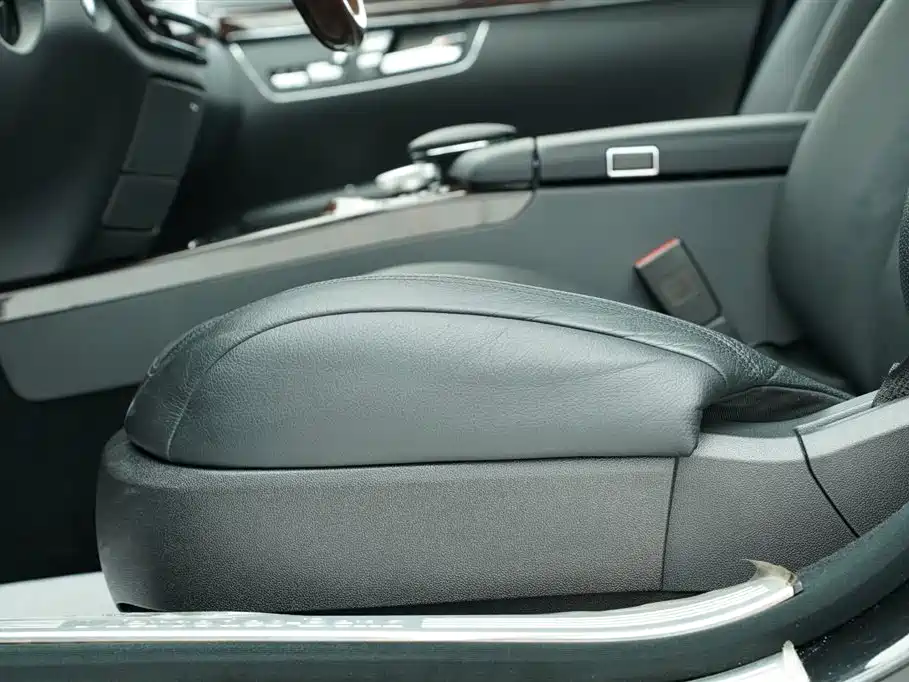 Mercedes-Benz S-Class 2010 S 350 L 4MATIC