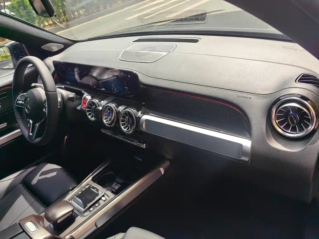 Mercedes-Benz GLB 200 Fashion Edition 2022