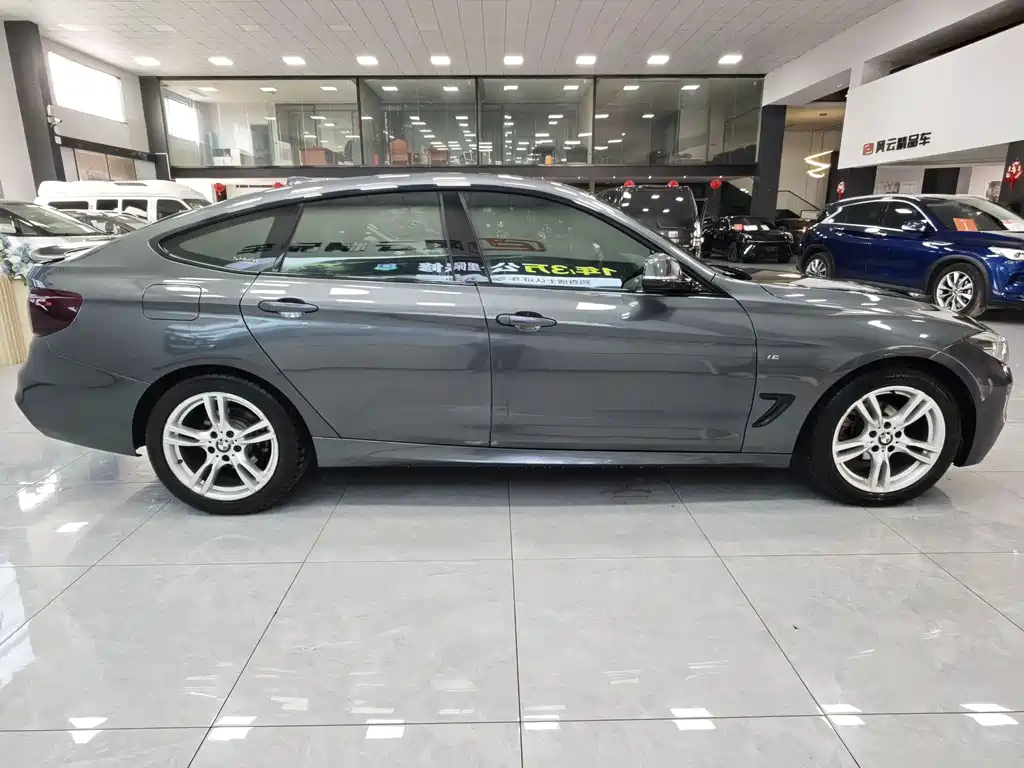 BMW 3 Series GT 2019 320i M Sport