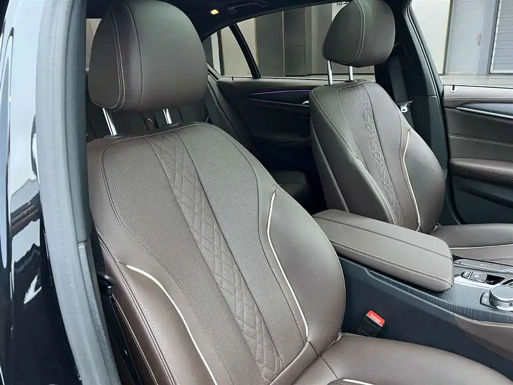 BMW 5 Series 2023 530Li Leading Edition M Sport Package