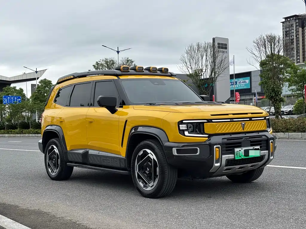 Deepal G318 2025 Worry-Free Crossing Edition 4WD Secret Realm Edition