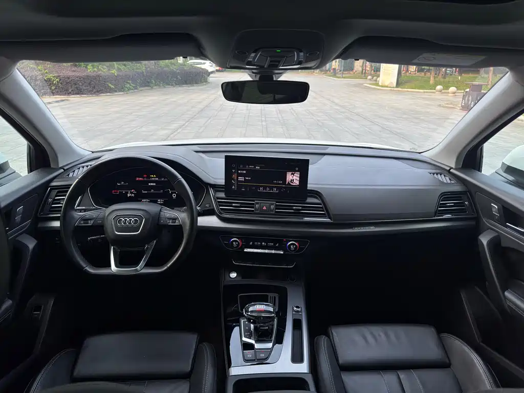 Audi Q5L 2023 40T Ice Sports Edition