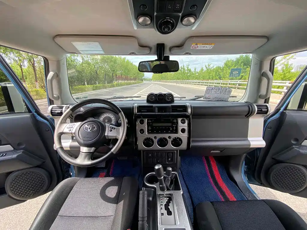 Toyota FJ Cruiser 2020 4.0L Automatic