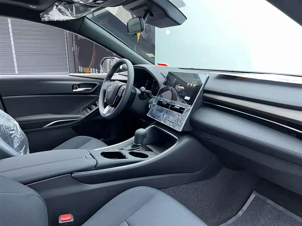 Toyota Avalon 2024 2.0L Entry