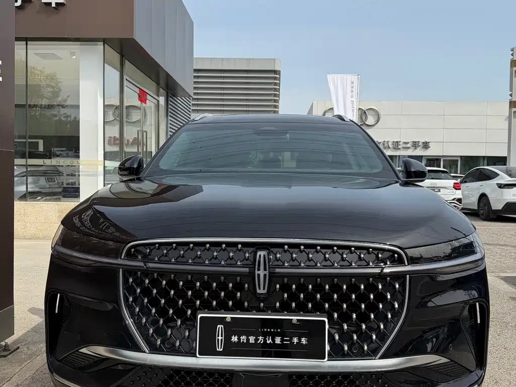 Lincoln Nautilus 2025 2.0T AWD President Hybrid Edition