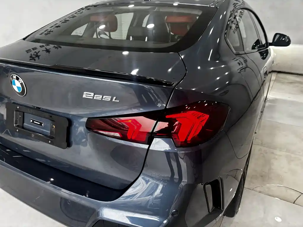BMW 2 Series 2025 225L M Sport Night Edition